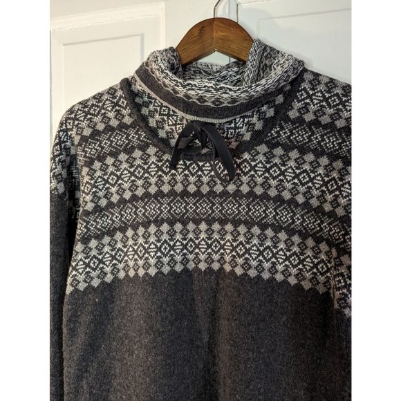 Eddie Bauer Women's Grey Fair Isle Tunic Sweater Pockets Wool Blend Sz S - Picture 2 of 8